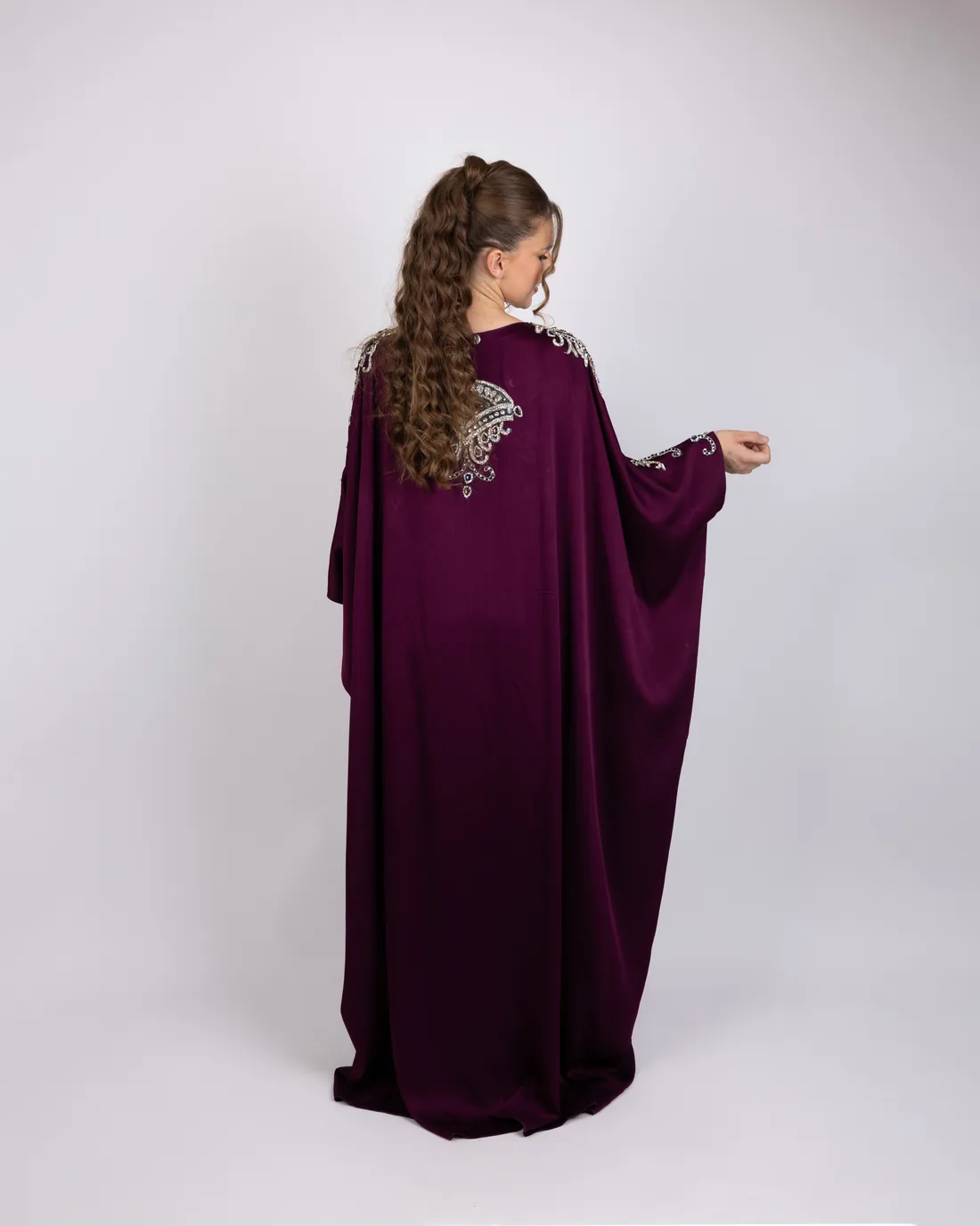 Leptir abaja s’ puno kristala✨ — Džana Style haljina