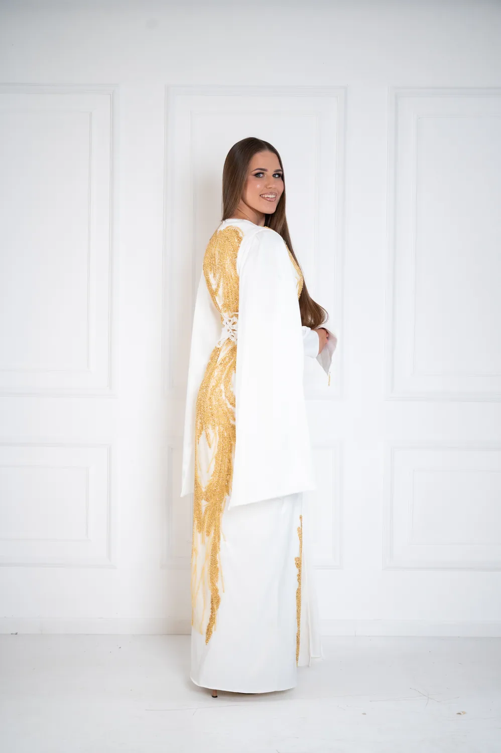 Dugi kaftan s’ zlatnim radom✨ — Džana Style haljina